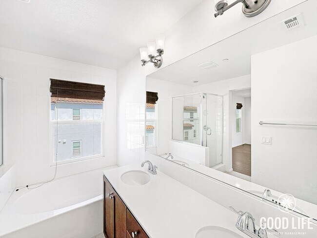 Building Photo - New La Costa Townhome with Resort-Style Grounds in Prime Carlsbad Location