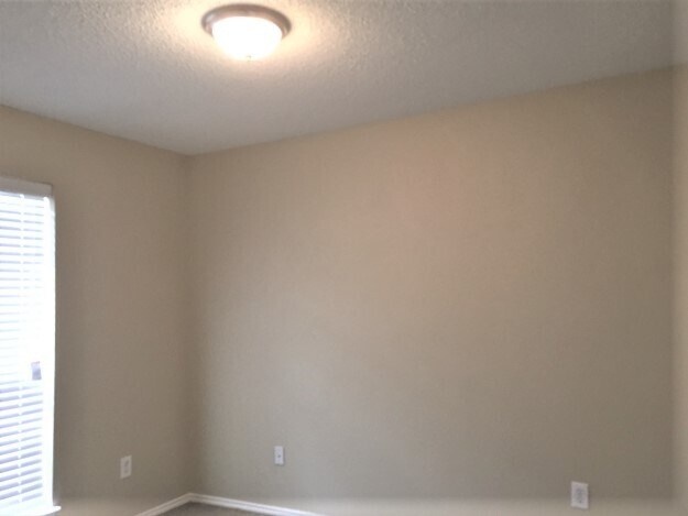 Building Photo - 7919 Mourning Dove Dr
