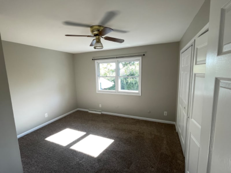 Building Photo - 2426 Highland Cir