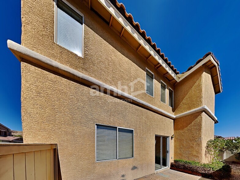 Building Photo - 9318 Aventurine Ct