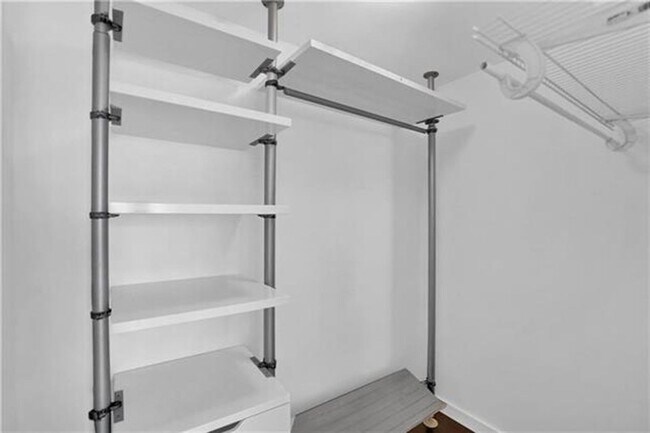 Building Photo - 720 NE 62nd St