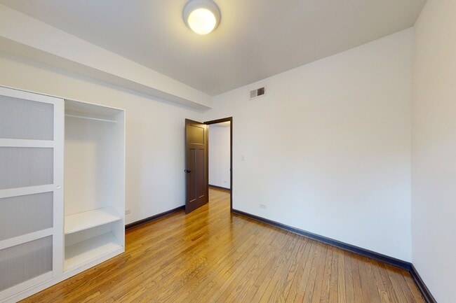Floorplan - 5300 S. Drexel Avenue