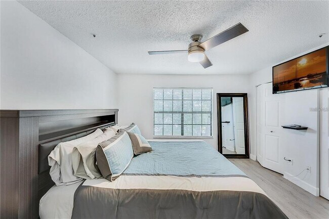 Building Photo - 563 Northbridge Dr