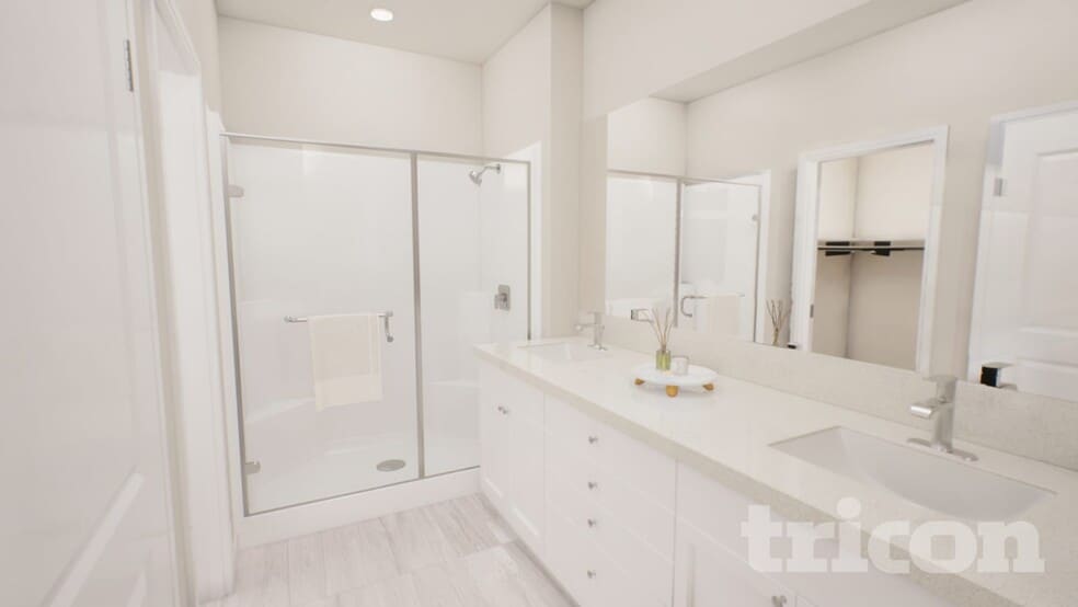 Building Photo - 1734 Lorraine Dr