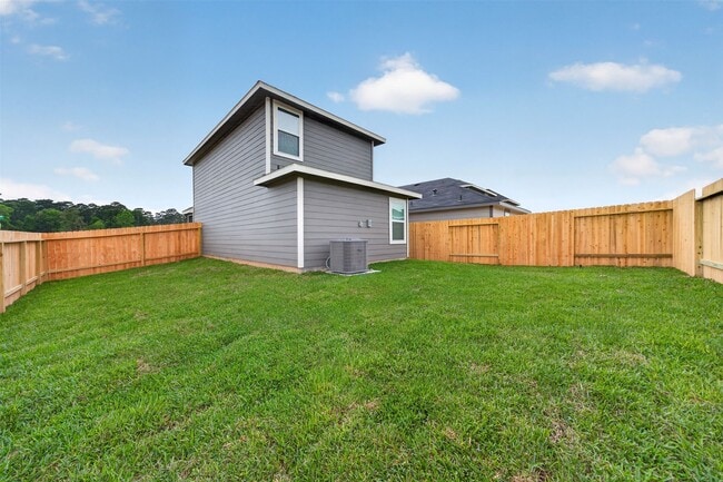 Building Photo - 2065 E Gemini Dr