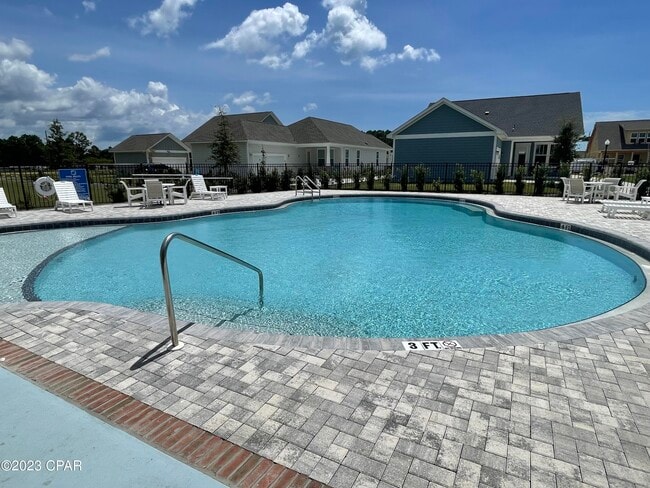 Building Photo - 316 Coral Gables St