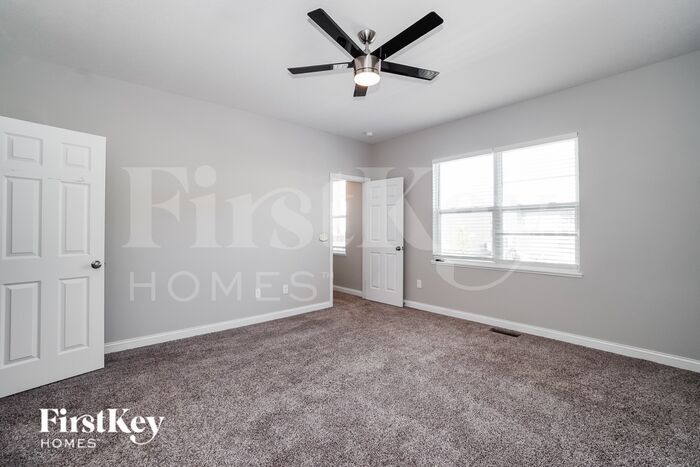 Building Photo - 6157 Dajana Dr