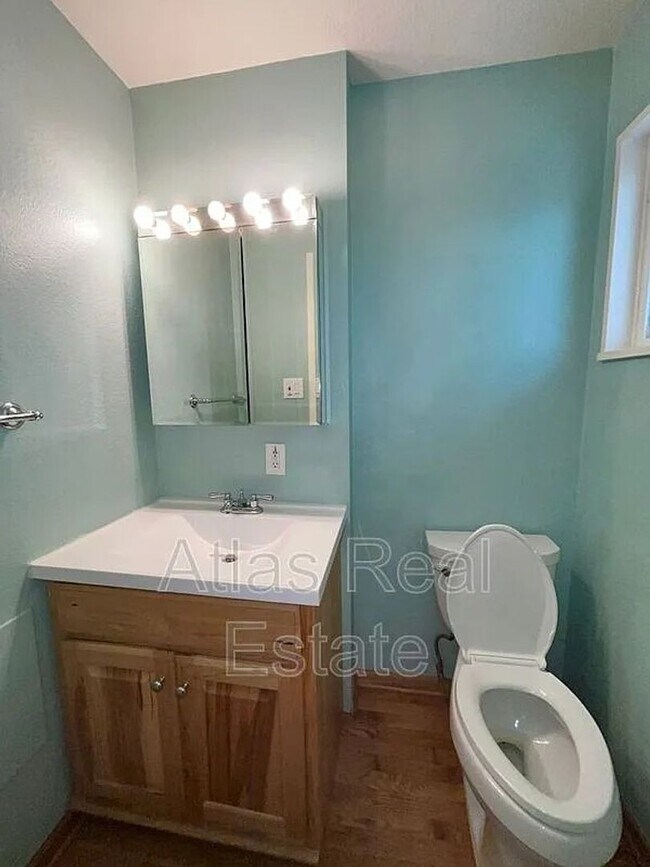 Building Photo - Spacious Littleton Home with Large Fenced Yard & Attached Garage!