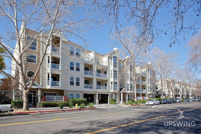 Building Photo - 430 N First St