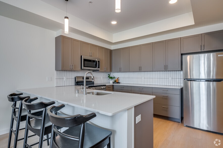 1BR, 1BA - 660SF - Kitchen - Welcome Home to Downtown Living at LUX at Lawrence!