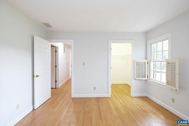 Building Photo - 2952 Cove Trce