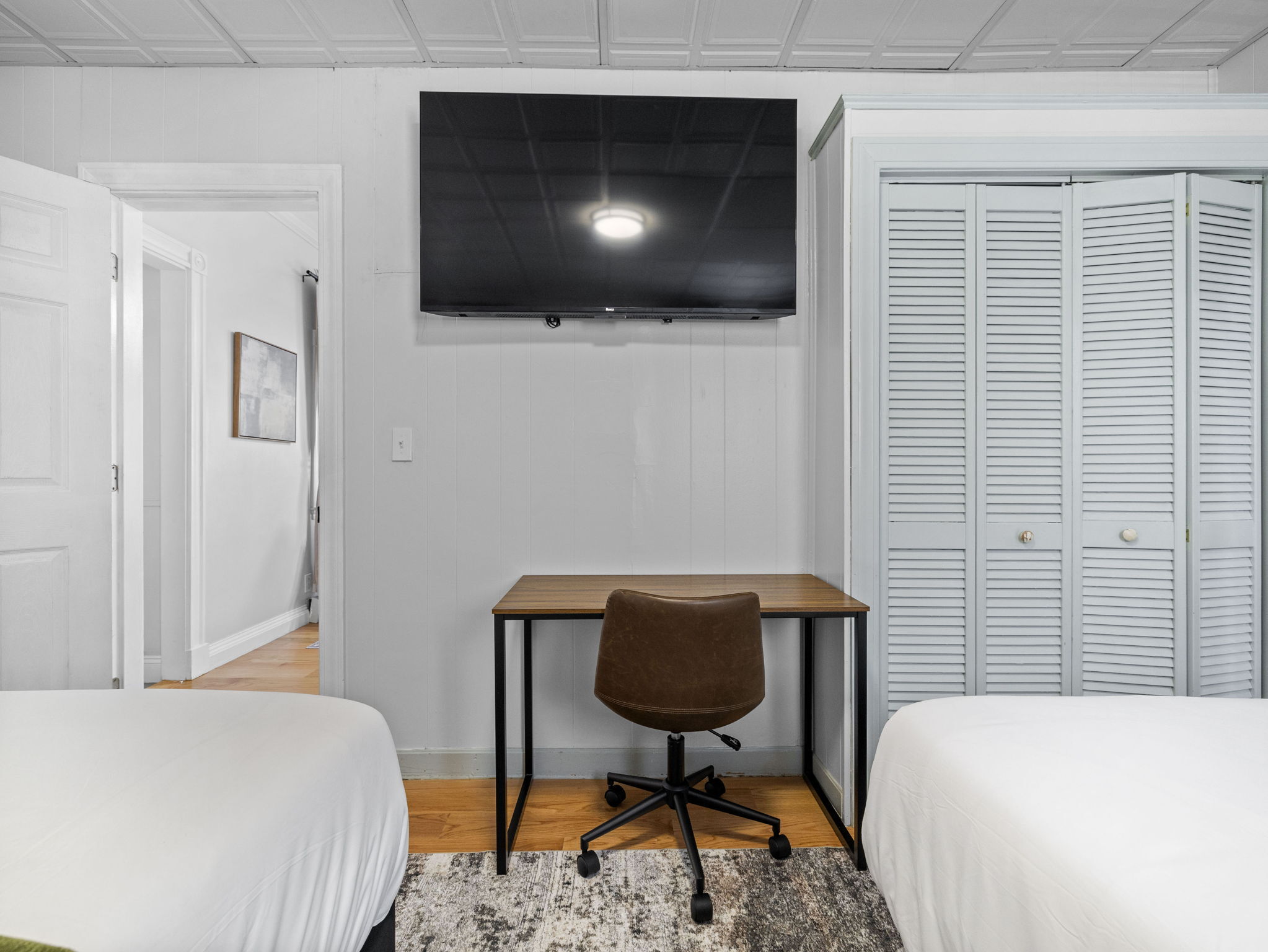 Building Photo - 110 Glen St