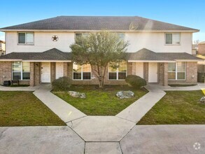 Building Photo - 4102 Terri Linn Dr