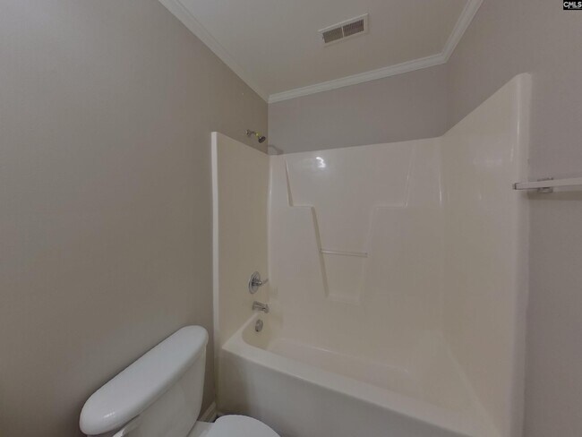 Building Photo - 153 Chesterbrook Ln