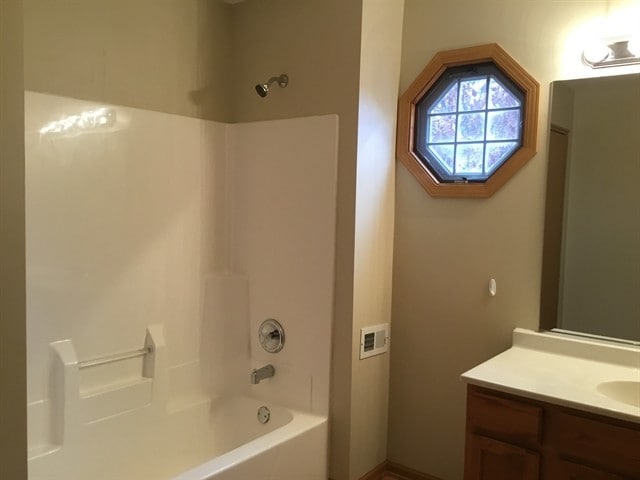 Building Photo - 481 Pheasant Chase Dr