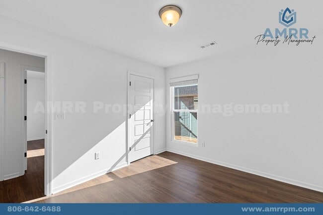 Building Photo - New Beginnings Start At AMRR: $1299/MO OFF RENT FOR THE FIRST 3 MONTHS
