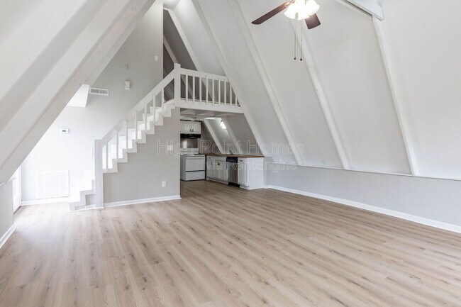 Building Photo - 90 Park St