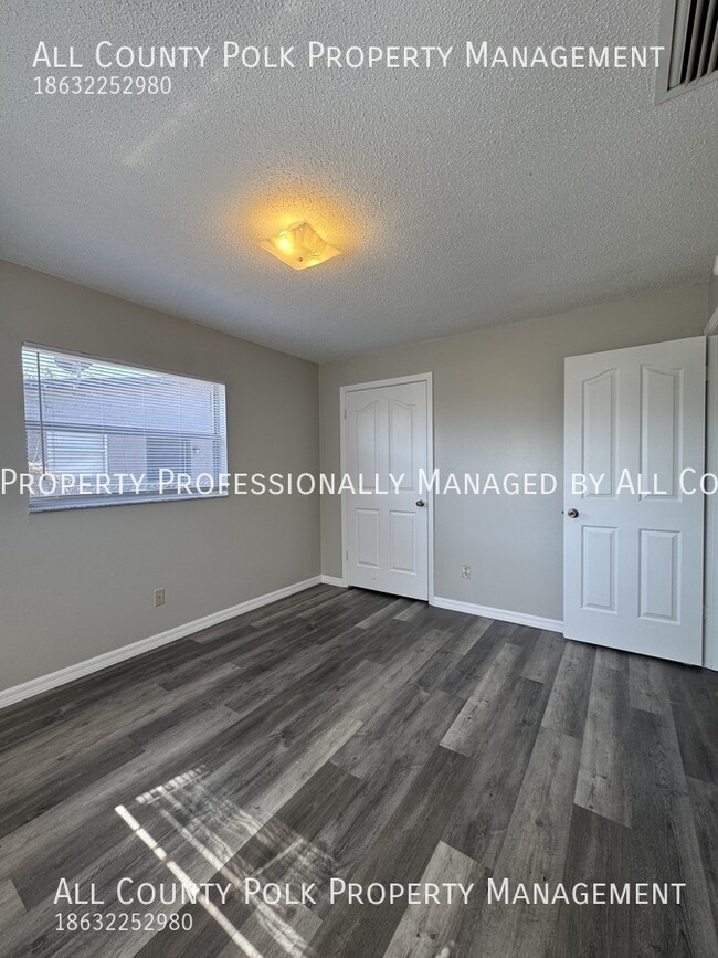 Building Photo - 422 Ellerbe Way