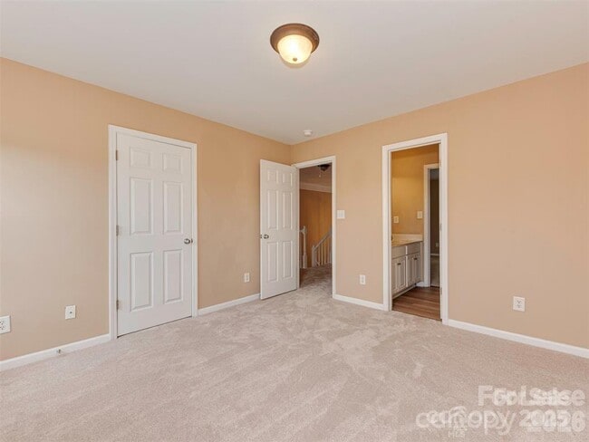 Building Photo - 5607 Fulton Ridge Dr