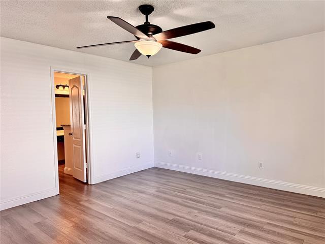 Building Photo - 201 Yosemite Dr