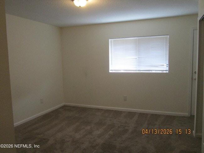 Building Photo - 1200 Bretta St
