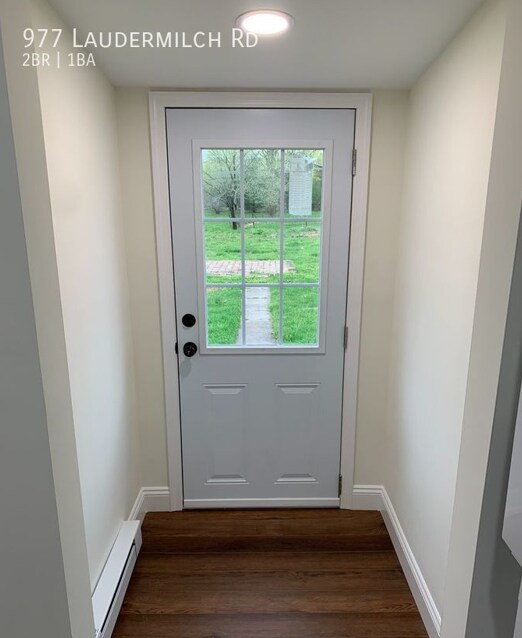 Rear Entry - 977 Laudermilch Rd