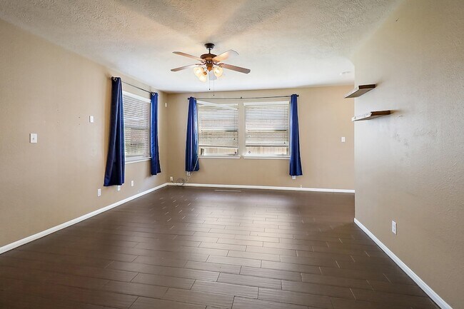 Building Photo - 8314 Hampton Bay Drive