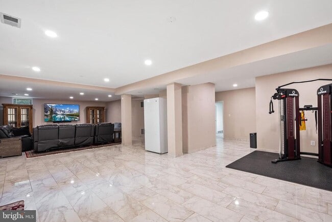 Building Photo - 2393 Watters Glen Ct