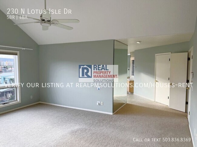 Building Photo - 230 N Lotus Isle Dr