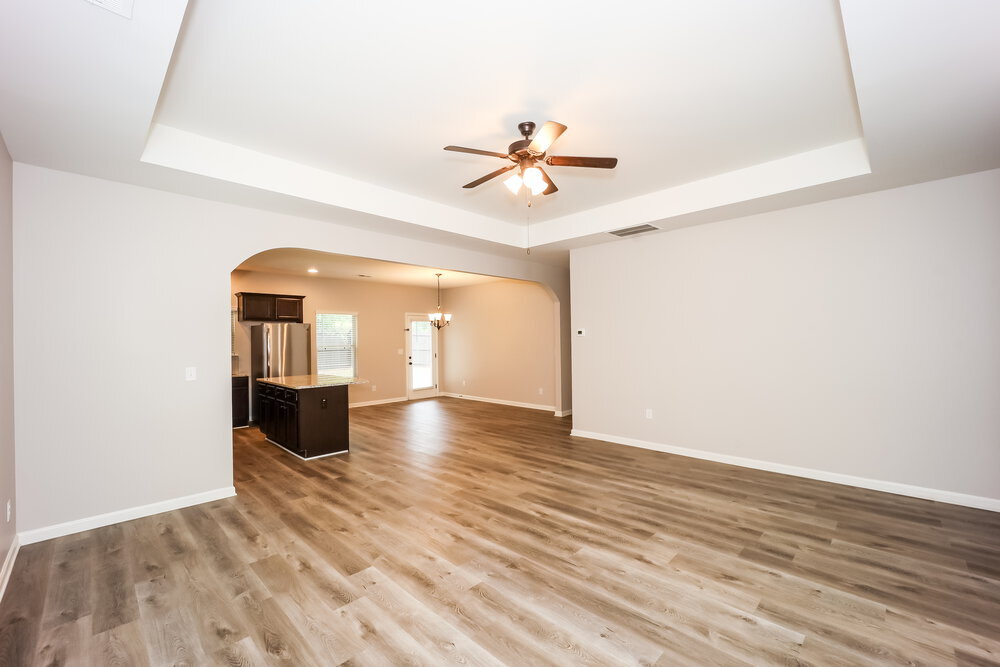 Building Photo - 10872 Big Sky Dr