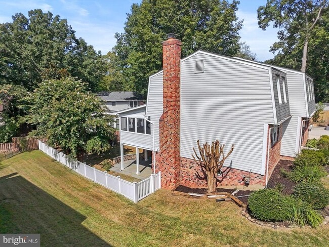 Building Photo - 10429 Headly Ct