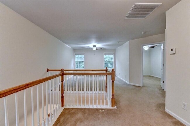 Building Photo - 1641 Tailmore Ln NW