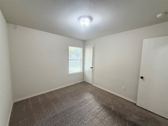 Building Photo - 5714 Onia Ln