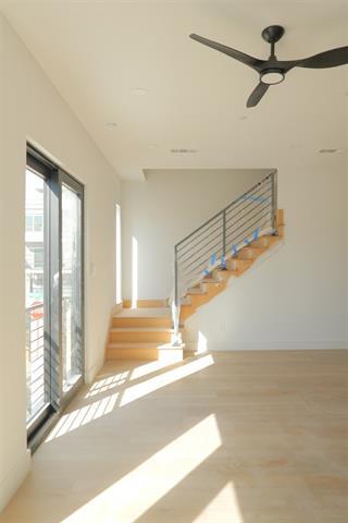 Building Photo - 4200 Munger Ave