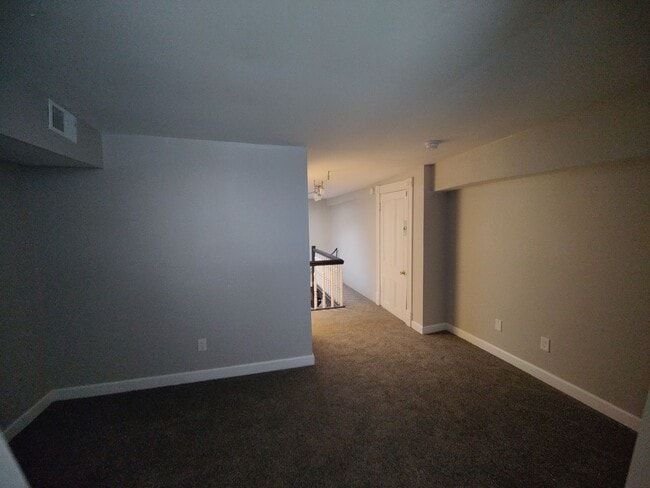 Building Photo - 2220 S 9th St