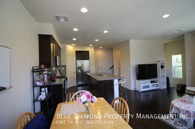 Building Photo - 2506 Antlers Way