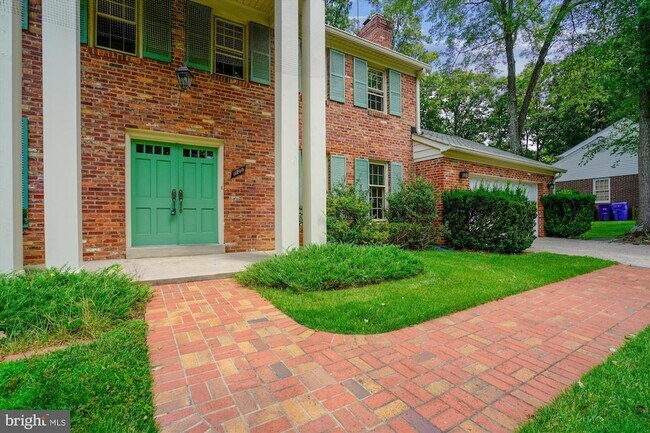 Building Photo - 11200 Powder Horn Dr