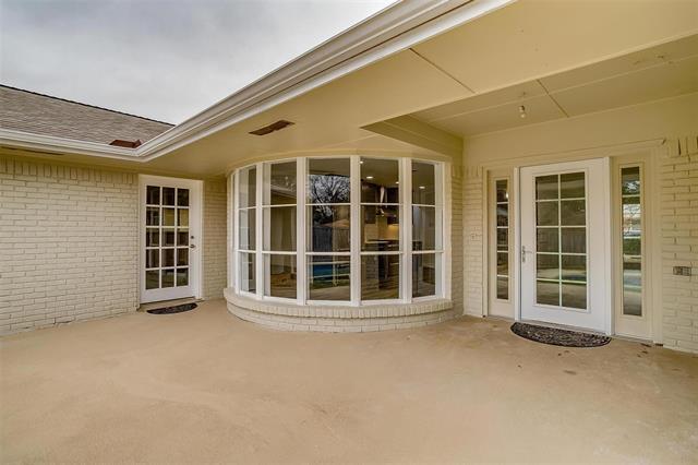 Building Photo - 7116 Town Bluff Dr