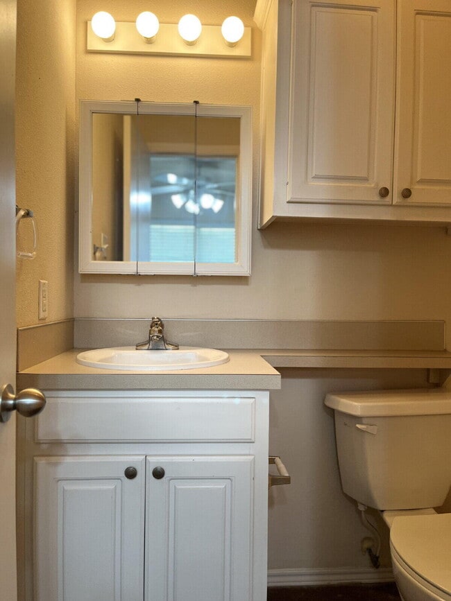 Building Photo - 2401 73rd St