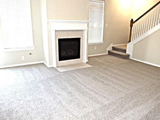 Building Photo - 4807 Chase Ct Dr