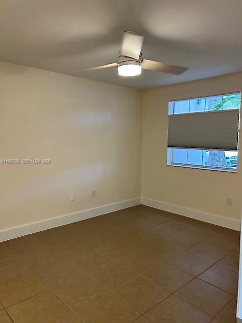 Building Photo - 2811 N Oakland Forest Dr