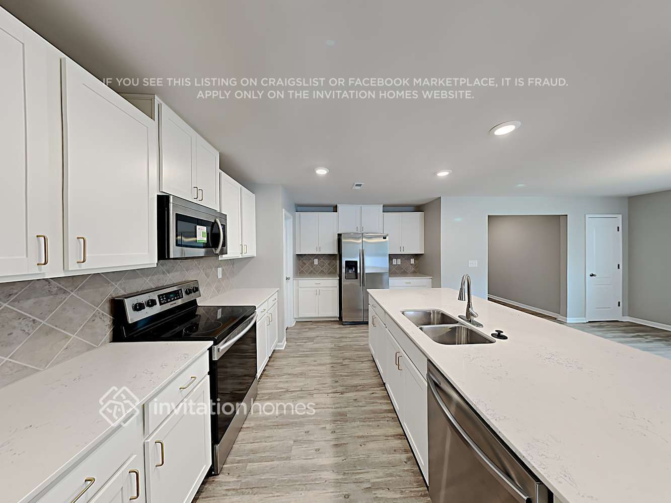 Building Photo - 160 Silver Oak Cir