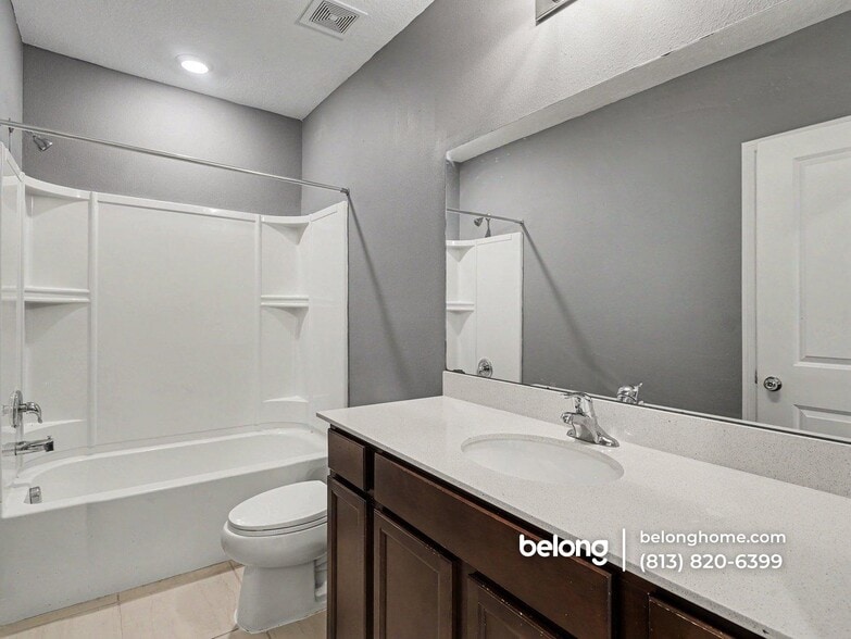 Building Photo - 11752 Moonsail Dr