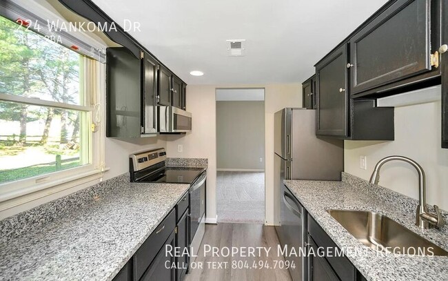 Building Photo - Charming 2-Bedroom Townhome – Perfect for ...