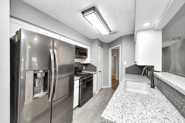 Building Photo - 3514 Spanish Acorn Ln