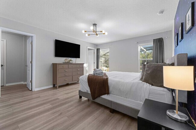 Building Photo - 453 Scrub Jay Way