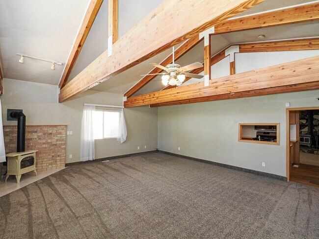Building Photo - 785 N 500 W