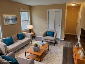 Building Photo - 47428 Sewell Rd