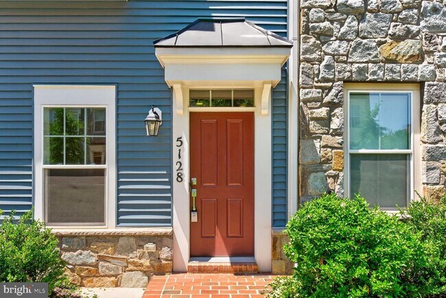 Building Photo - 5128 Ridgeview Retreat Dr