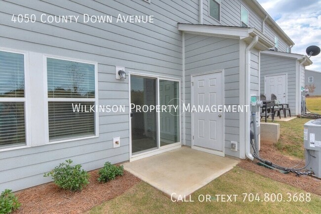Building Photo - 4050 County Down Ave